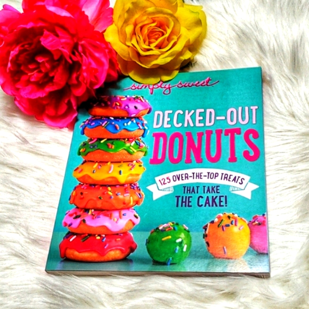 {🌞 5 for $10} or {10 for $20}Simply sweet Decked out Donuts